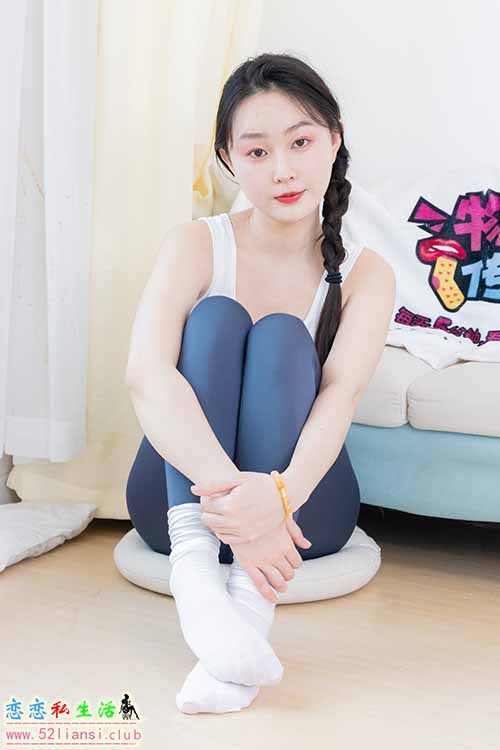 [物恋传媒] No.2175 美兔-一缕夕阳(带视频)【210P+1V/6.68G】