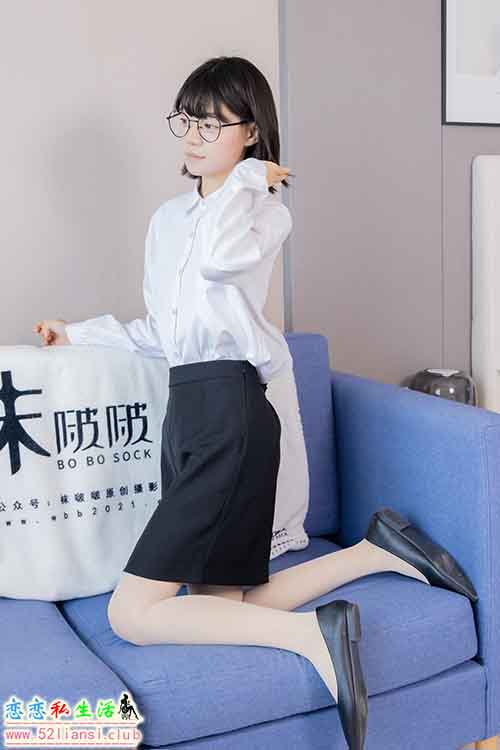 [袜啵啵] 436期 糯米-OL制服、两双平底鞋、薄黑丝-脚尖透明款、厚肉丝(带视频)【150P+1V/6.52G】