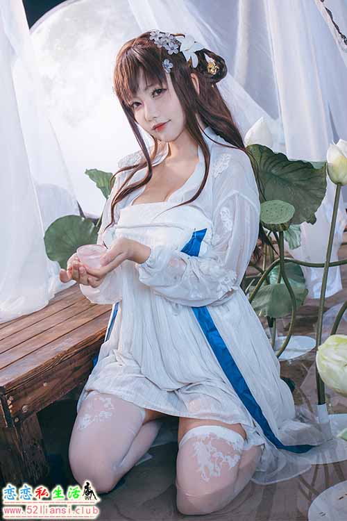 [美图精选]1651-是一只熊仔吗-碧蓝航线 逸仙【42P/94M】