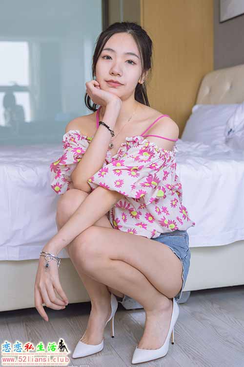 [袜啵啵] 492期 小甜豆-高跟鞋、薄肉丝-脚尖微加固款、裸足(带视频)【180P+1V/7.19G】