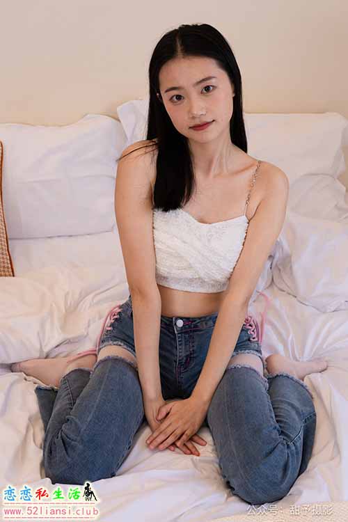 [甜予摄影] NO.093 齐齐-帆布鞋、白丝-脚尖加固款、裤里丝(带视频)【123P+2V/9.92G】