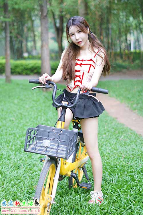 [YALAYI雅拉伊] No.1045 只要有你 钰慧【33P/139M】