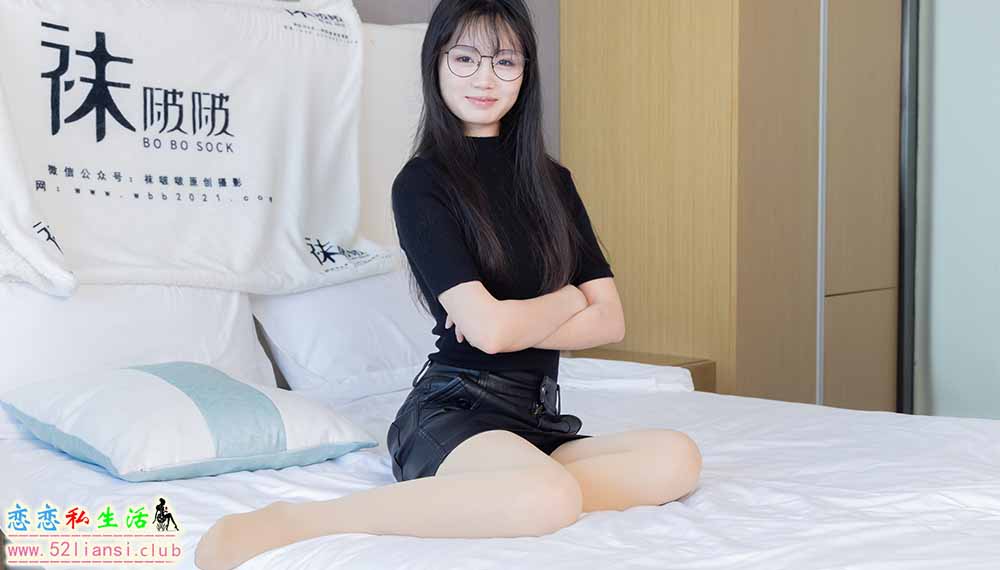 [袜啵啵] 480期 甜甜圈-平底鞋、厚肉丝、瑜伽动作、厚肉丝踩奶油泡芙剧情(带视频)【140P+1V/6.41G】