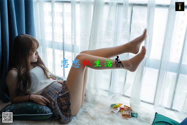 [IESS异思趣向] 丝享家495：爱吃零食的婉萍视频下载
