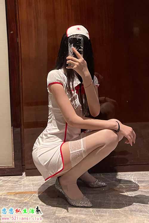 [精选资源]182-梦里一只喵-白丝护士小姐姐【39P/86M】