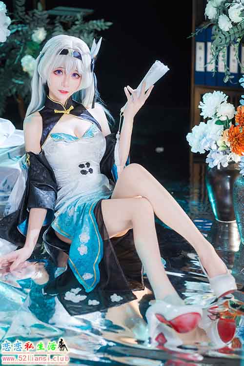 [美图精选]1785-Tomoyo酱-星穹铁道 流萤旗袍【24P/106M】