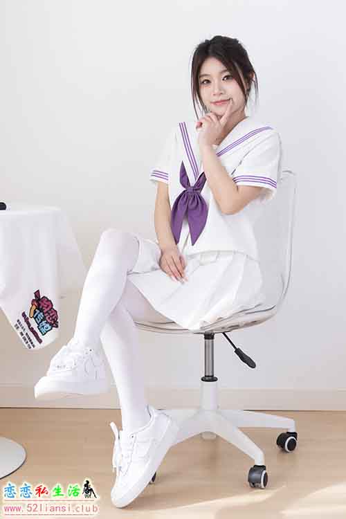 [物恋传媒] No.2317 闪闪-板鞋、厚白丝、jk制服(带视频)【160P+1V/3.73G】