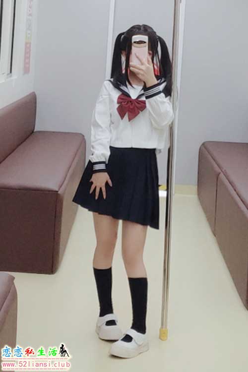 [美图精选]1470-日奈娇-列车JK【46P/165M】