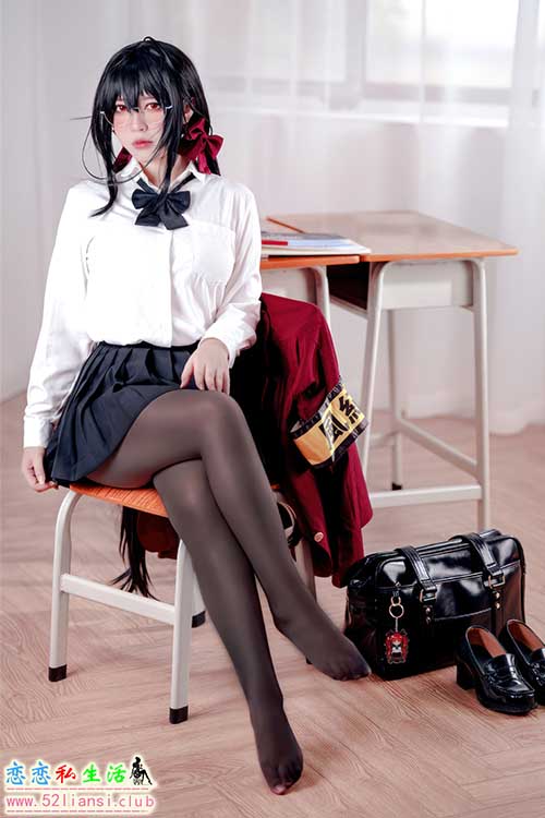 [美图精选]1317-半半子-大凤 风纪委员【55P+1V/136M】