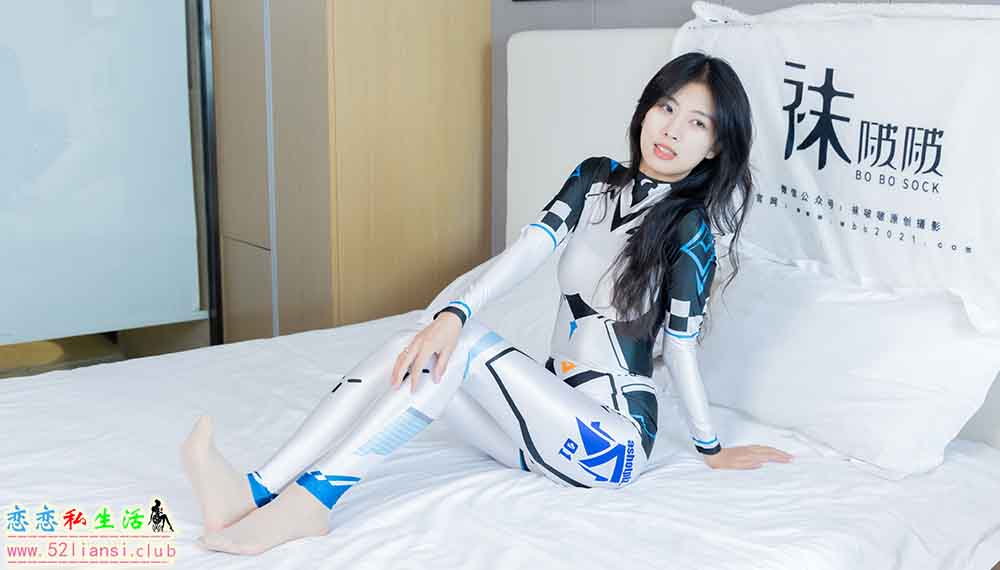 [袜啵啵] 434期 奶油-cos服、两双靴子、薄肉丝、薄黑丝-脚尖加固款(带视频)【155P+1V/7.62G】