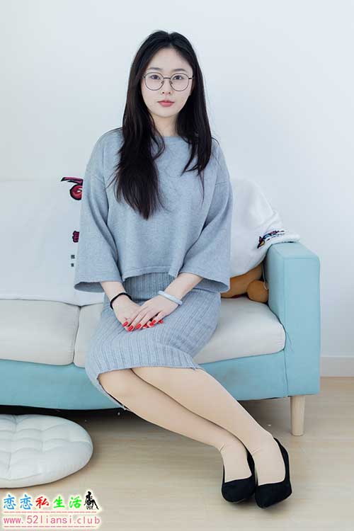 [物恋传媒] No.2034 美兔-沉溺悲伤(带视频)【149P+1V/3.98G】