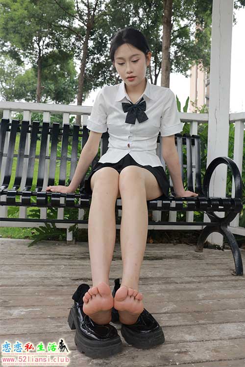 [IMZSOCK爱美足] 2024年-第16期 妍妍(带视频)【113P+1V/1.94G】