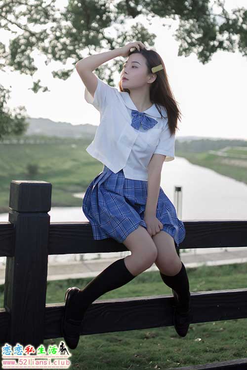 [YALAYI雅拉伊] No.677 青春在河畔奔走 枝娅【47P/97M】