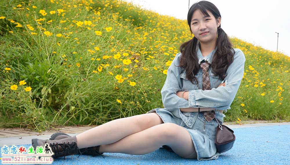 [初夏女神]219期 点点~【七月牛仔】牛仔套，马丁靴，我就差一匹战马了(带视频)【100P+1V/3.86G】
