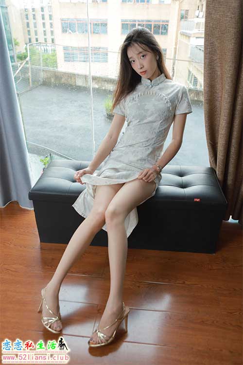 [IESS异思趣向] 丝享家 1782：小九《长腿旗袍(下)》[82P-71MB]