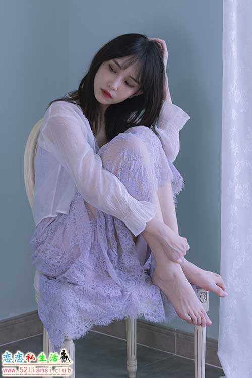[YALAYI雅拉伊] No.811 紫色的早晨 妍妍【40P/90M】