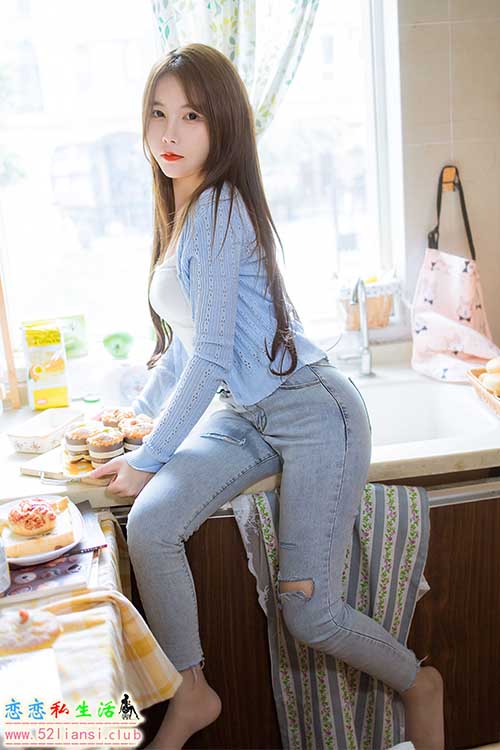 [YALAYI雅拉伊] No.799 唯有美食不可辜负 钰慧【42P/78M】