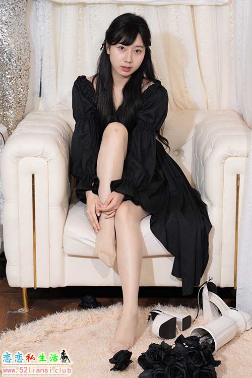 [甜予摄影] NO.034 鱼鱼-高跟鞋、白棉袜、肉丝(带视频)【129P+2V/9.55G】