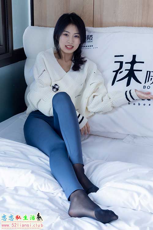 [袜啵啵] 389期 奶油-长靴、高跟凉鞋、黑丝、瑜伽裤裤里丝(带视频)【190P+1V/7.95G】
