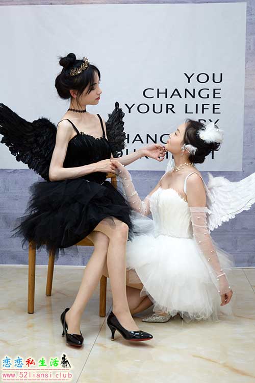 [初夏女神]211期 柒柒、双双~《黑白天鹅》鹅鹅鹅，曲项向~鹅你个头，我们是天使(带视频)【90P+1V/4.29G】