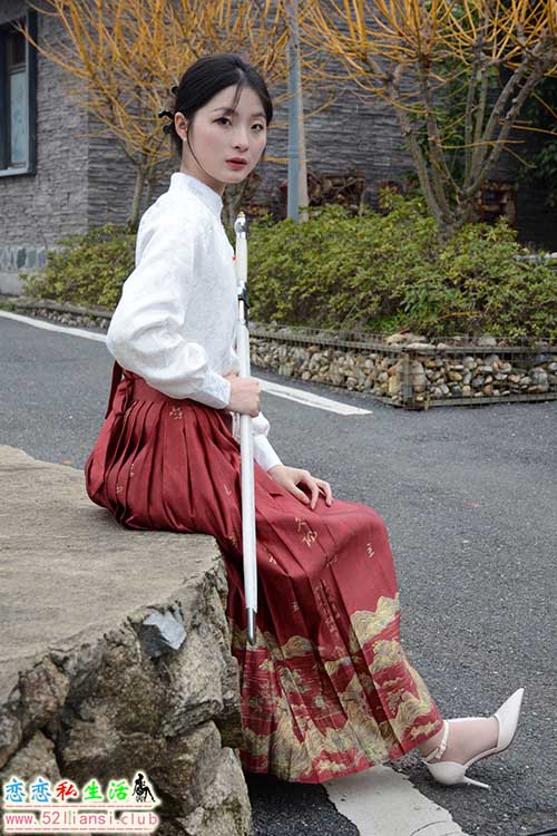 [初夏女神]174期 安妮~【御剑飞行】一本书、一根笛、一把剑，这就算江湖了(带视频)【140P+1V/4.59G】