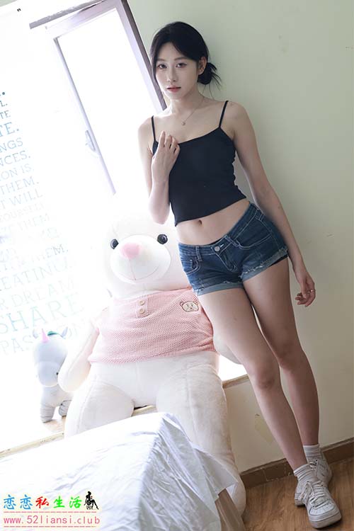 [IMZSOCK爱美足] 2024年-第19期 妍妍(带视频)【100P+1V/1.70G】