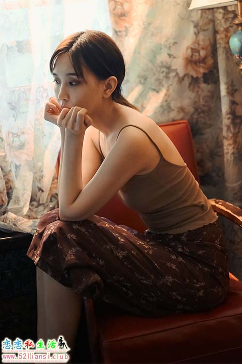 [YALAYI雅拉伊] No.689 黯然 妍妍【41P/63M】