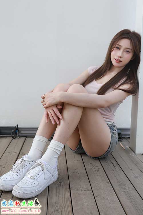 [IMZSOCK爱美足] 2024年-第09期 妍妍新品(带视频)【113P+1V/1.43G】