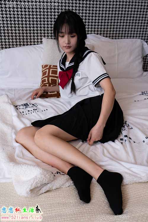 [甜予摄影] NO.048 澜澜-皮鞋、凉鞋、白棉袜、黑棉袜、肉丝(带视频)【143P+2V/11.3G】