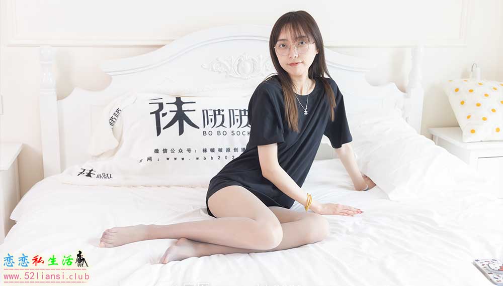 [袜啵啵] 379期 稚予-板鞋、灰丝(带视频)【140P+1V/5.33G】