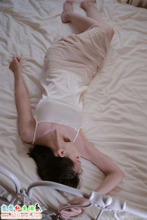 [YALAYI雅拉伊] No.696 孤独患者 妍妍【38P/52M】