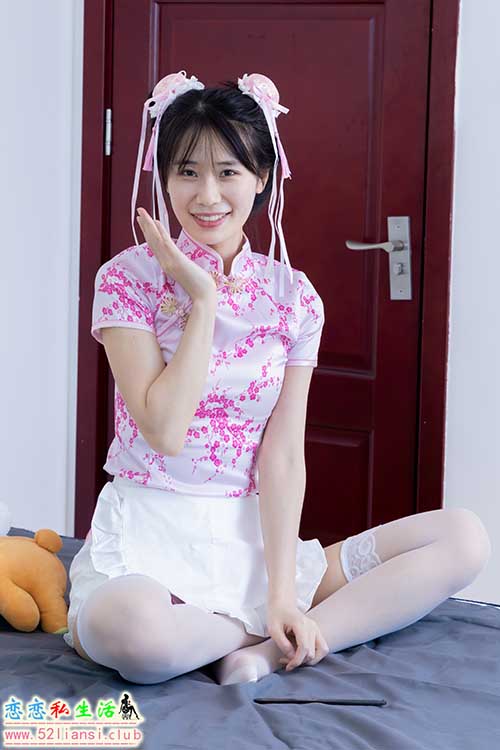 [物恋传媒] No.2130 菜菜-粉红泡泡(带视频)【220P+1V/5.92G】