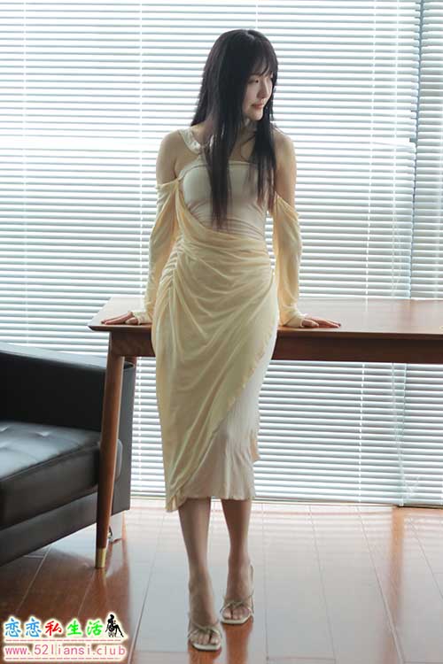 [IESS异思趣向] 丝享家 1672：婉萍《黄色包臀裙(上)》[62P／50MB]