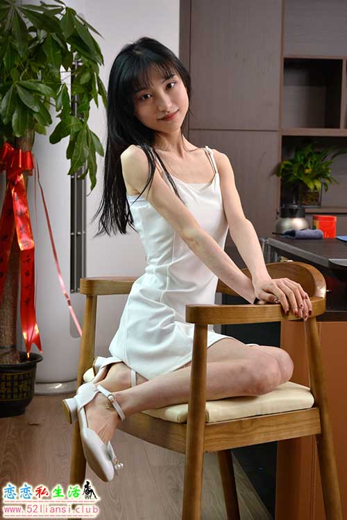 [初夏女神]162期 柒柒~《婚礼安排》伴娘服？你确定？我穿不起来，穿出了睡衣感(带视频)【140P+1V/4.33G】