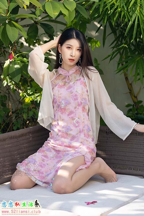 [尤蜜丝] No.119 穿搭推广展示图集[47P/435M]