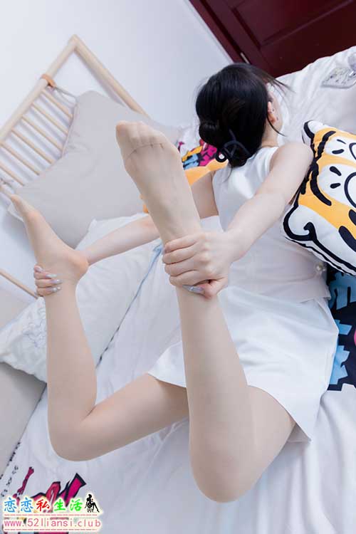 [物恋传媒] No.2103 小酒-优雅不过时(带视频)【151P+1V/4.77G】