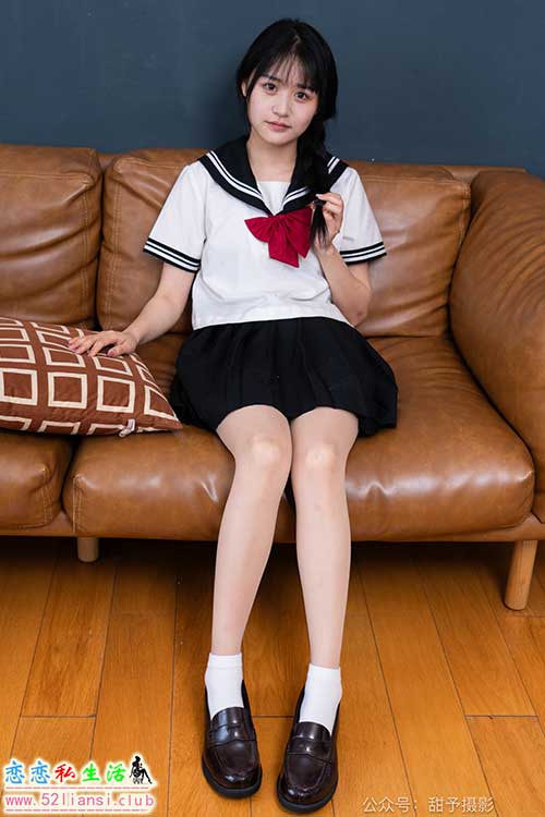 [甜予摄影] NO.048 澜澜-皮鞋、凉鞋、白棉袜、黑棉袜、肉丝(带视频)【143P+2V/11.3G】