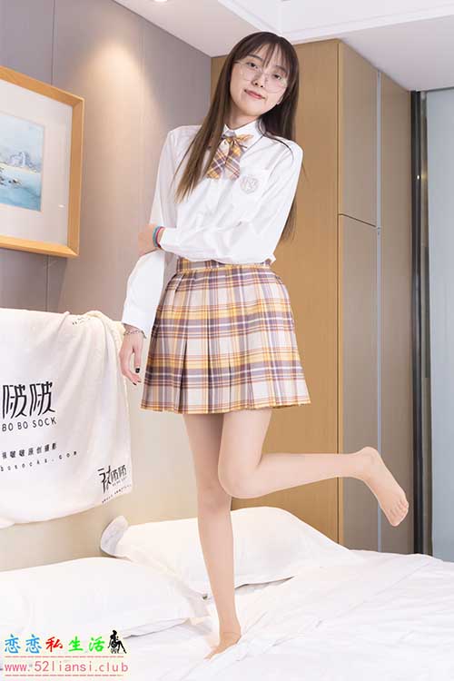[袜啵啵] 374期 稚予-高跟鞋、肉丝(带视频)【150P+1V/5.76G】