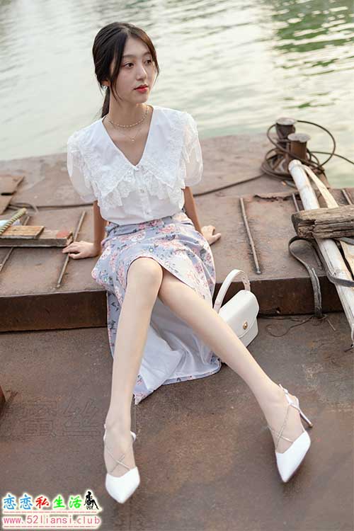 [尤蜜丝] No.060 穿搭推广展示图集【82P+1V/909M】