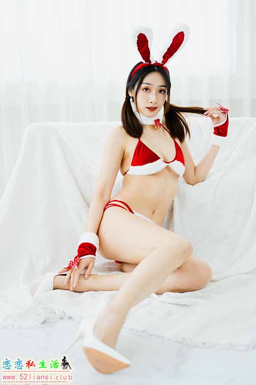 [街拍丝足]452-长腿美模 璟乐 - 圣诞风【129P/244M】