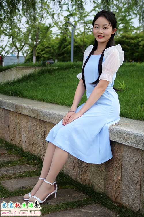 [初夏女神]193期 双双~【绿树成荫】请原谅我也温柔一次，其实我一直就很斯文滴(带视频)【140P+1V/5.37G】