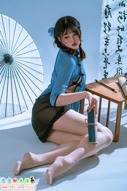 [美图精选]1458-Natsuko夏夏子-清秋【45P/72M】