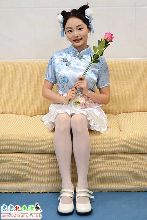 [初夏女神]186期 双双~【中华厨娘】原来旗袍系个小围裙这么可爱，来来，我给大家上个菜(带视频)【123P+1V/3.53G】