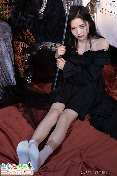 [甜予摄影] NO.032 澜澜-皮鞋、白棉袜、肉丝(带视频)【133P+2V/9.81G】