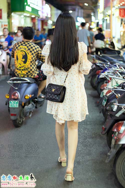 [尤蜜丝] No.073 穿搭推广展示图集【21P/213M】