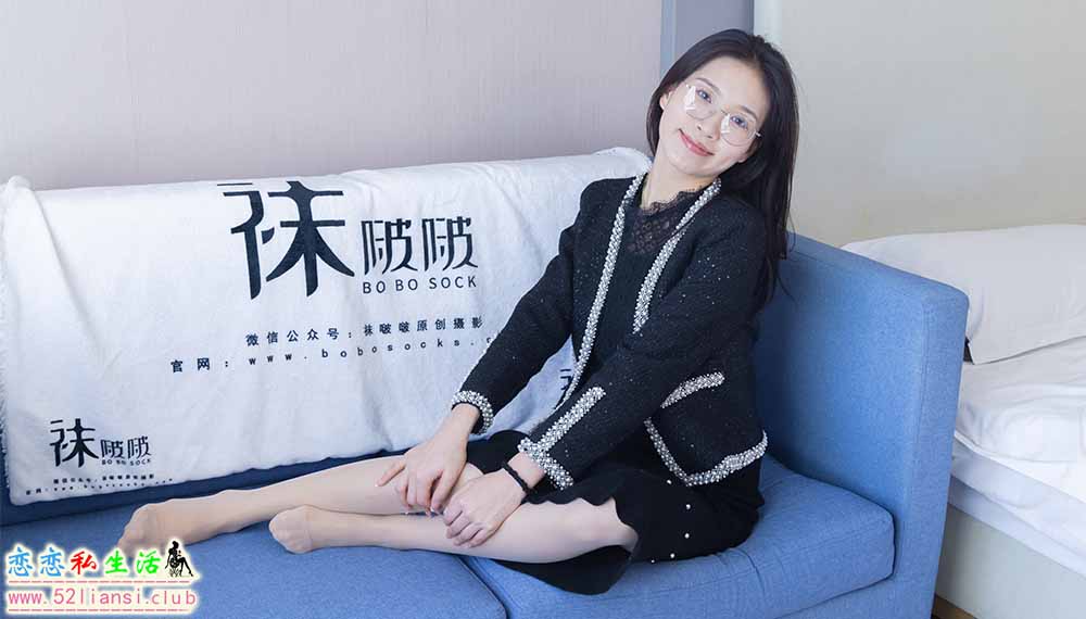 [袜啵啵] 425期 芝士-高跟鞋、板鞋、肉丝、黑丝-脚尖加固款(带视频)【155P+1V/6.18G】