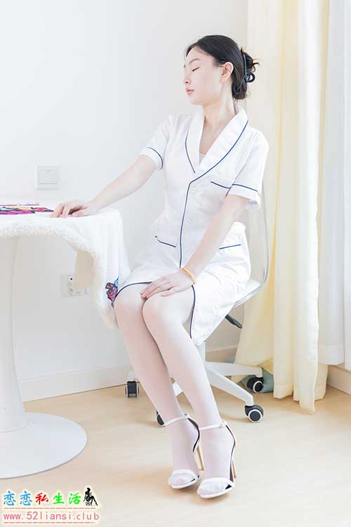 [物恋传媒] No.2142 美兔-纯与白(带视频)【150P+1V/4.37G】