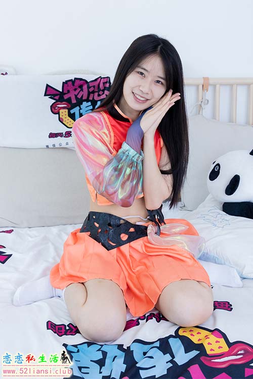 [物恋传媒] No.2050 菜菜-枫叶黄(带视频)【150P+1V/4.5G】