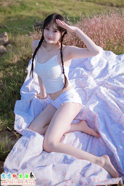 [YALAYI雅拉伊] No.736 去江边 瓶儿【51P/86M】