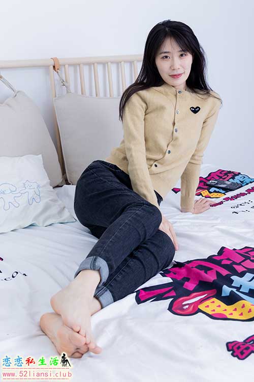 [物恋传媒] No.2033 菜菜-熟悉的面孔(带视频)【160P+1V/4.9G】